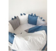Бортики в кроватку "Трио" в овальную кроватку. 12 подушек со съемными чехлами