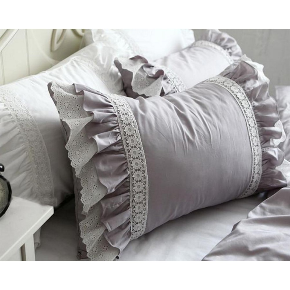 Декоративная подушка с рюшами. Материал: 100% хлопок (сатин)